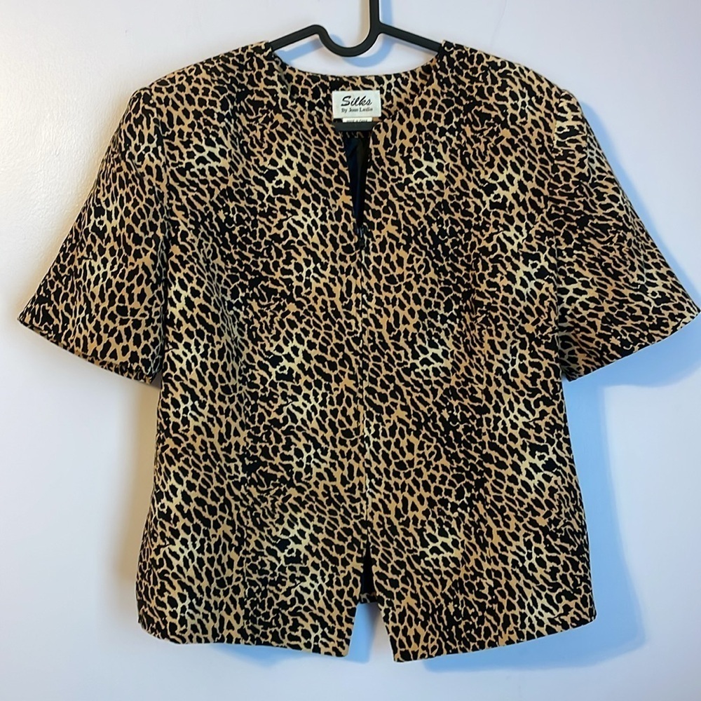Silks By Joan Leslie Animal Print Silk Zip Front Blouse Jacket size 12